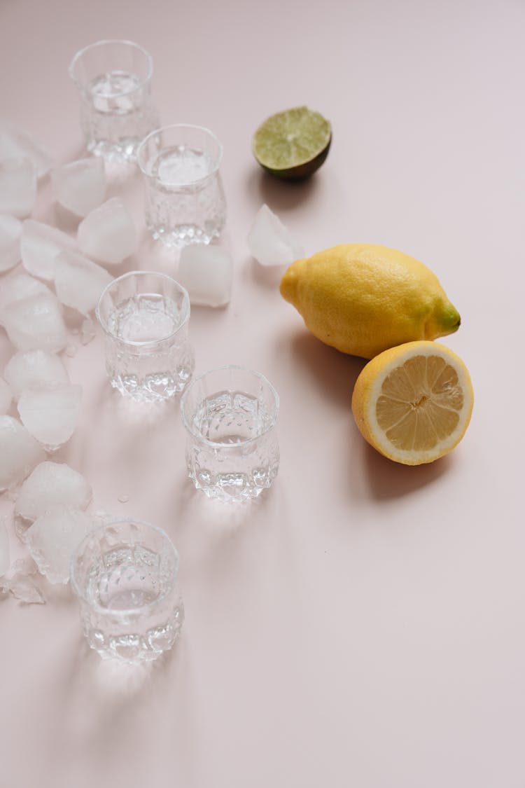 Lemon, Water And Ice