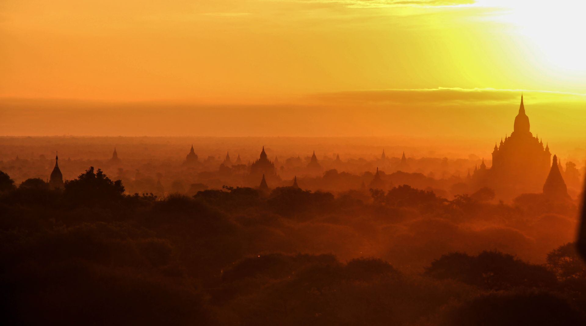 Travel to Bagan, Myanmar