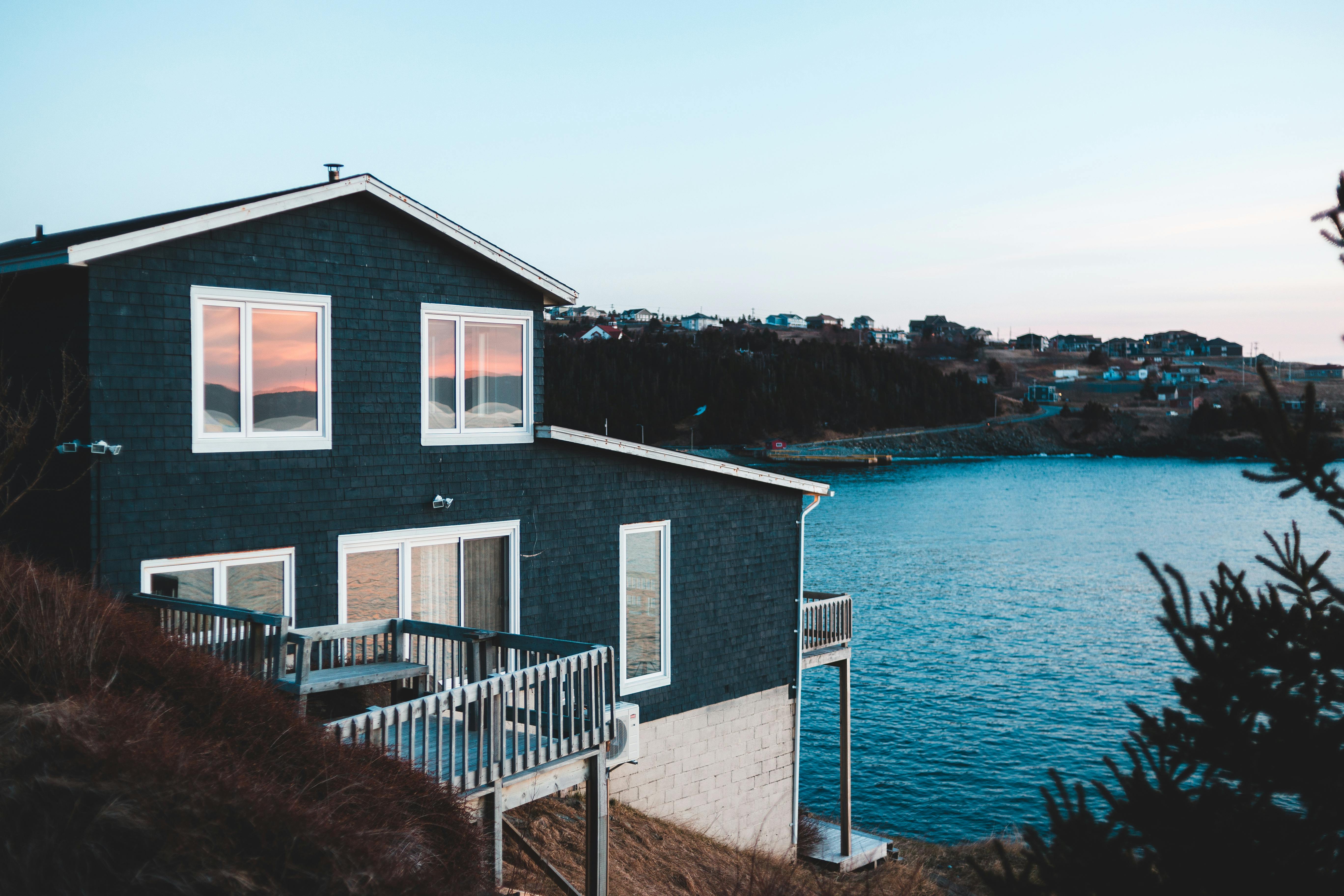 mortgage rates, refinancing, home loan, interest rates, mortgage calculator, first-time homebuyer, credit score, loan options