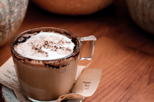 Безкоштовне стокове фото на тему «впритул, Кава, молоко кави» стокове фото