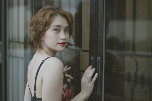 Ilmainen kuvapankkikuva tunnisteilla aasialainen nainen, asento, henkilö