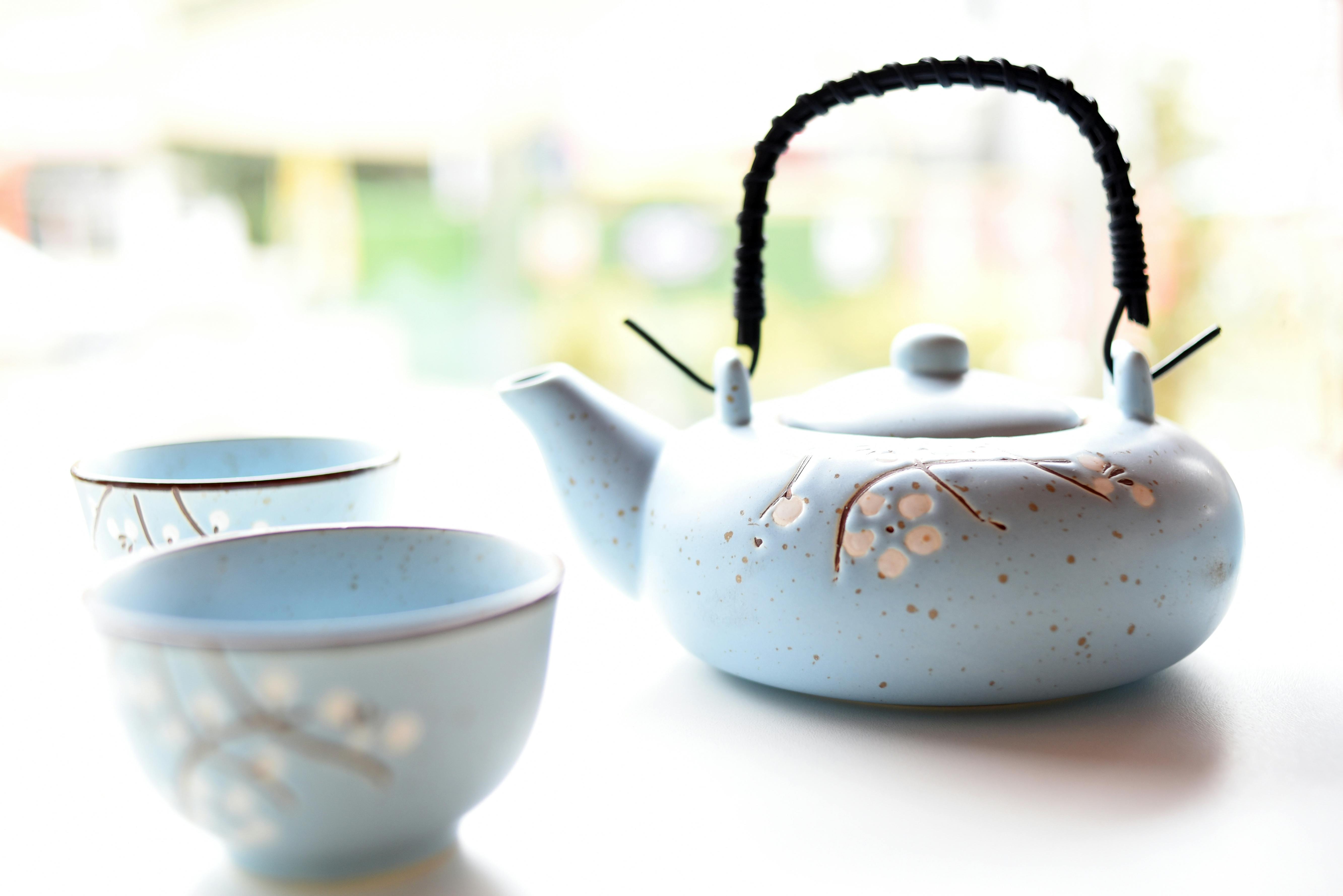Floral Ceramic Tea Set \u00b7 Free Stock Photo
