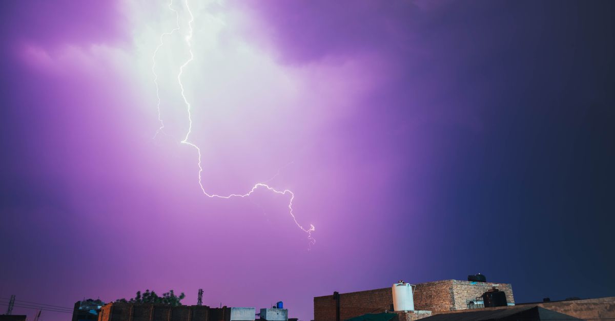 Bright flash lights up Punjab night sky, sparks meteor speculation