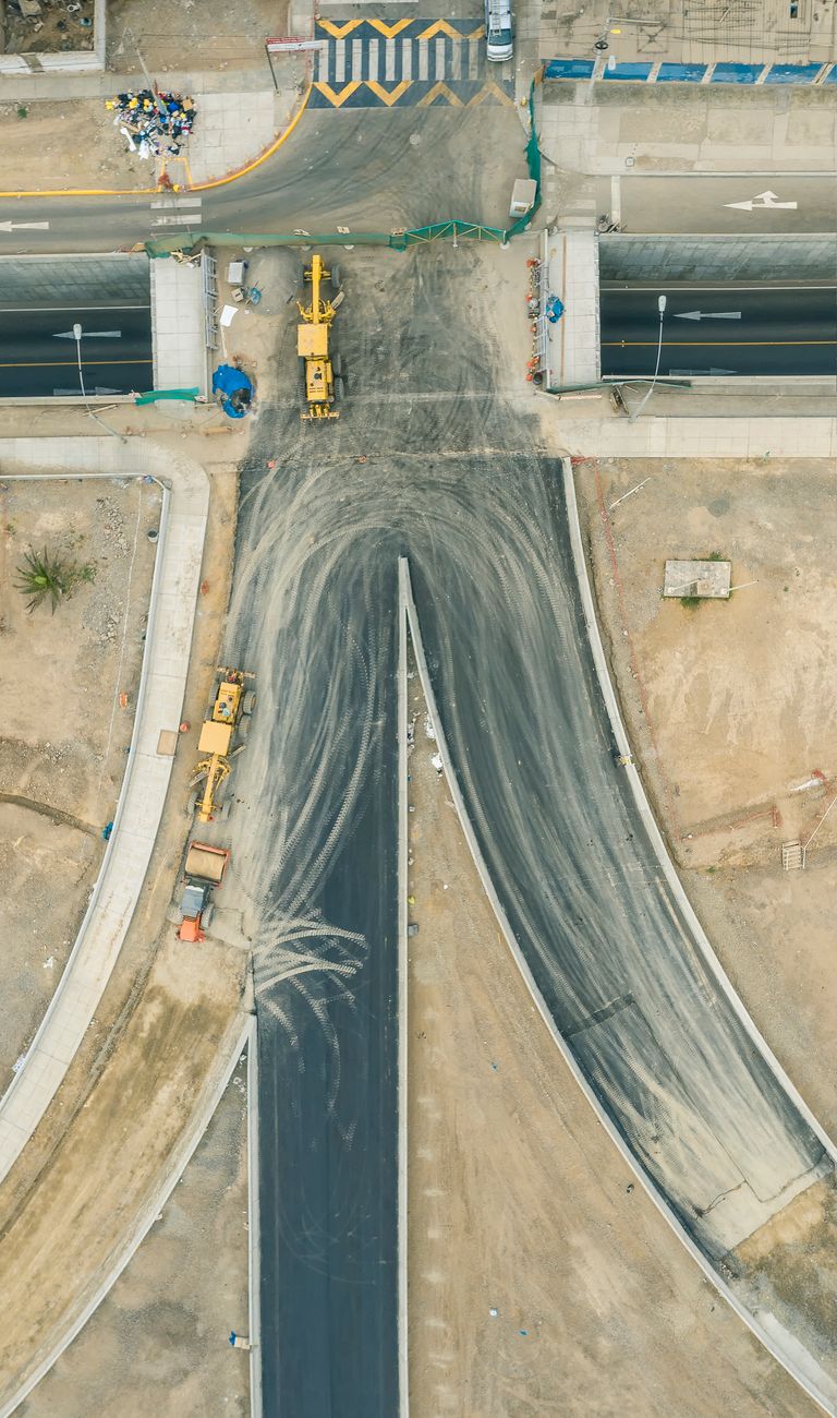Cómo Interpretar las Señales de Tráfico en Zonas de Obras: Significado y Precauciones
