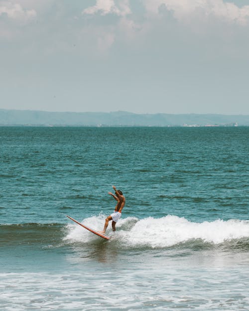 Photos gratuites de culture de surf, en équilibre, espace extérieur