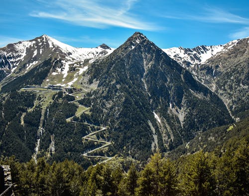 Free Photos gratuites de andorre, ciel bleu, couvert de neige Stock Photo