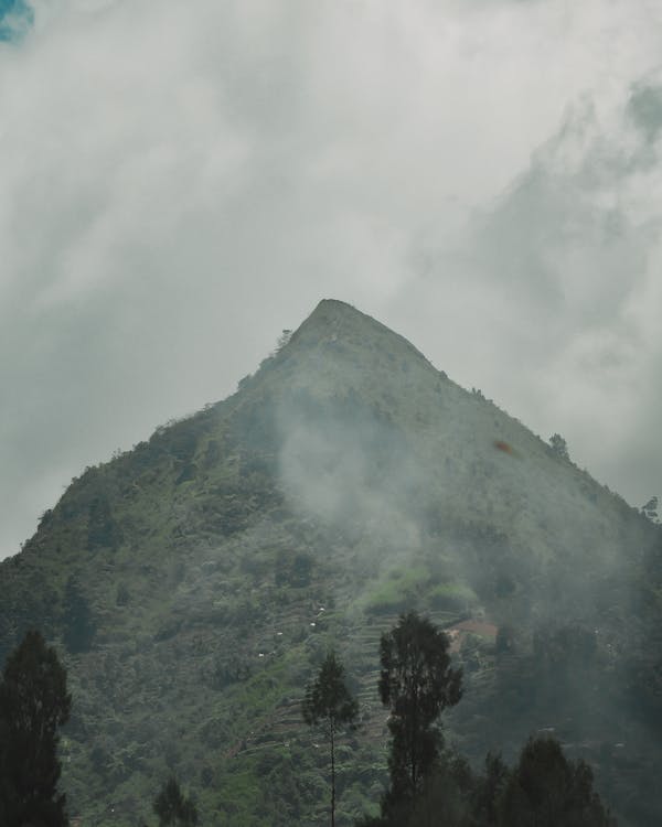 Gratis stockfoto met beklimmen, berg, hiken