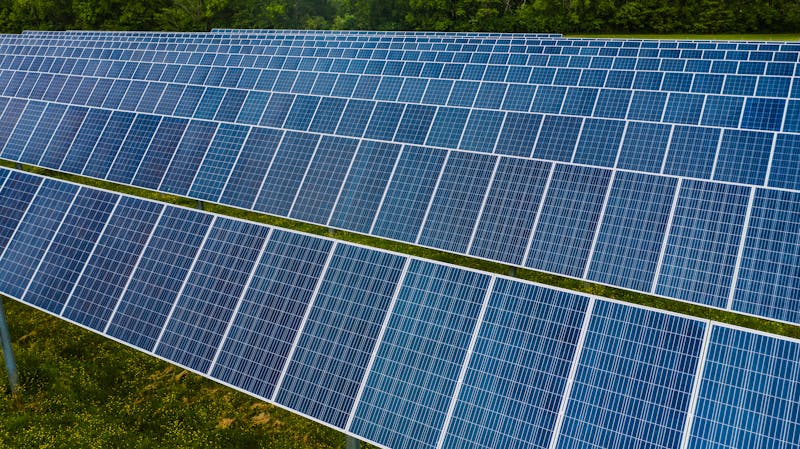 Solární panely pro zelenou energii