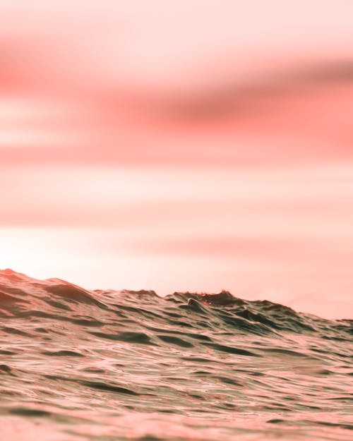 Free Close-Up Shot of Sea Waves During Sunset Stock Photo