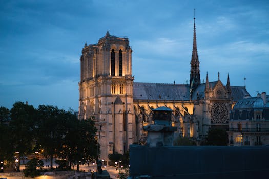 monument historique situé au centre de Paris