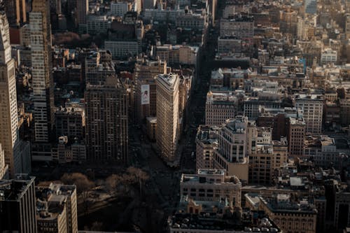 Free Drone Shot of the Flatiron Building in New York Stock Photo