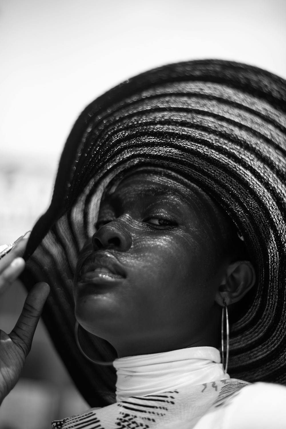 Stylish black woman in hat · Free Stock Photo