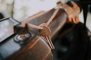 Home key and moto key on rope