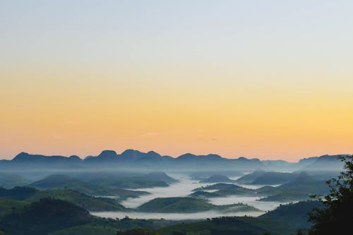 Безкоштовне стокове фото на тему «гірський хребет, гори, Долина»