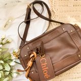 Leather handbag profile picture — photo by Anne R on Pexels