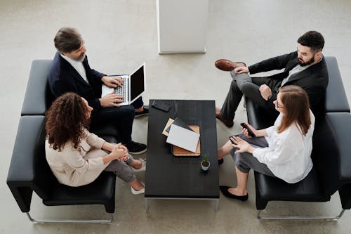 Kostenloses Stock Foto zu brainstorming, büro, diskussion