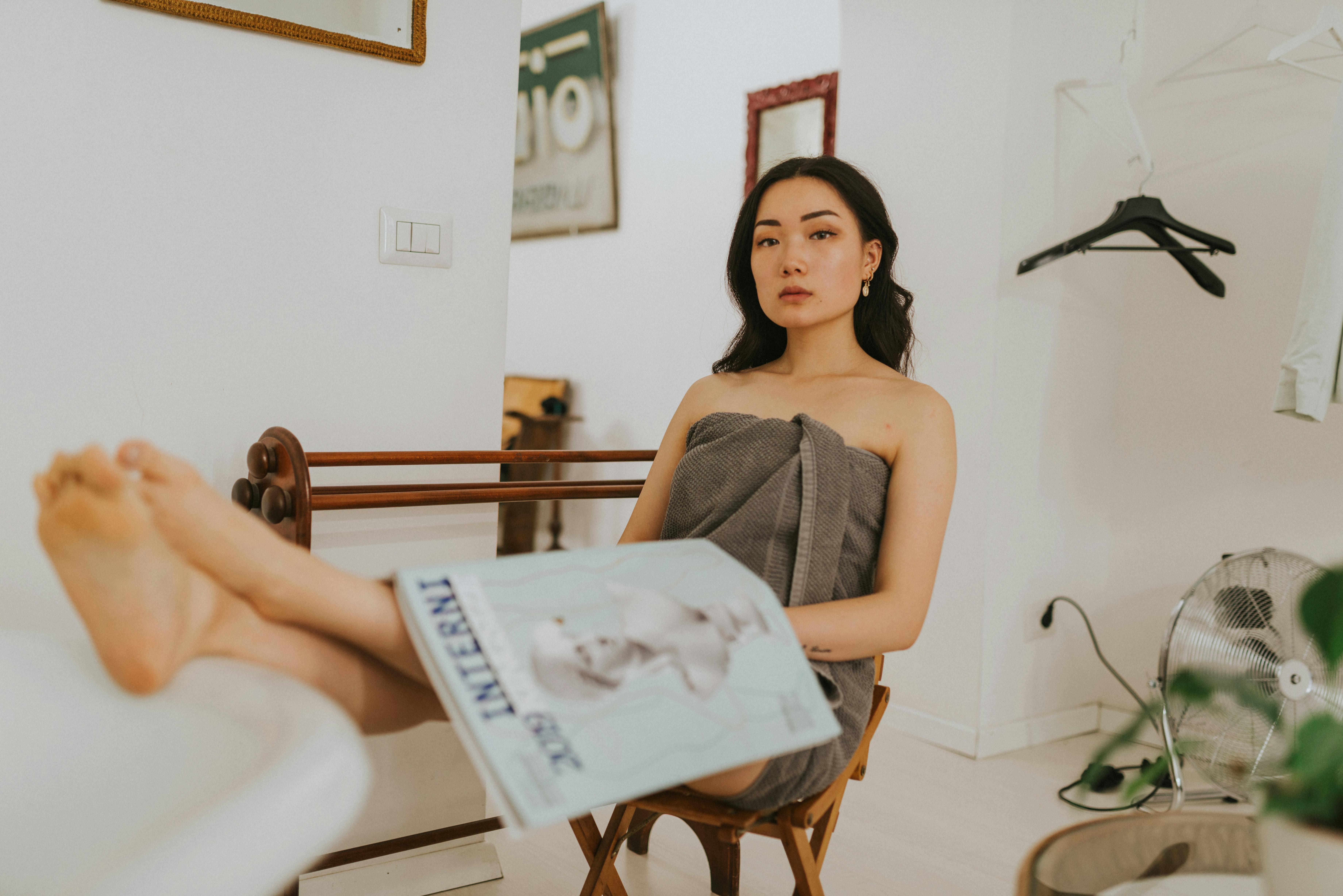 general lifestyle magazine — Photo by Matteo Badini on Pexels