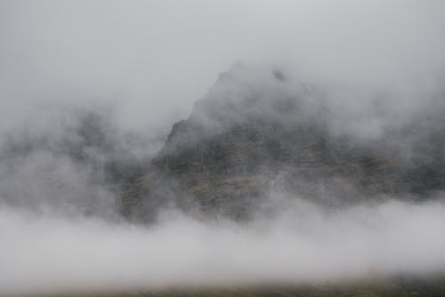 Immagine gratuita di foto dell'intestazione di soundcloud, montagna, nebbia