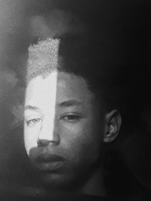 Darmowe zdjęcie z galerii z african american boy, afrykański, bez uczuć
