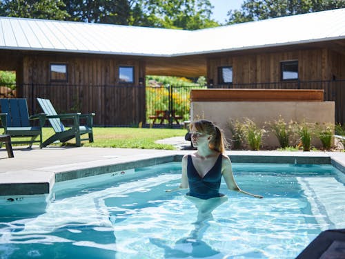 Бесплатное стоковое фото с активный отдых, бассейн, беззаботный