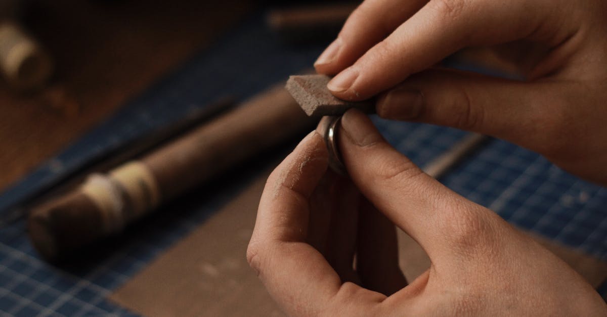 How to become a jeweler apprentice