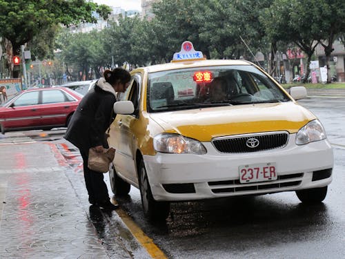 택시의 무료 스톡 사진