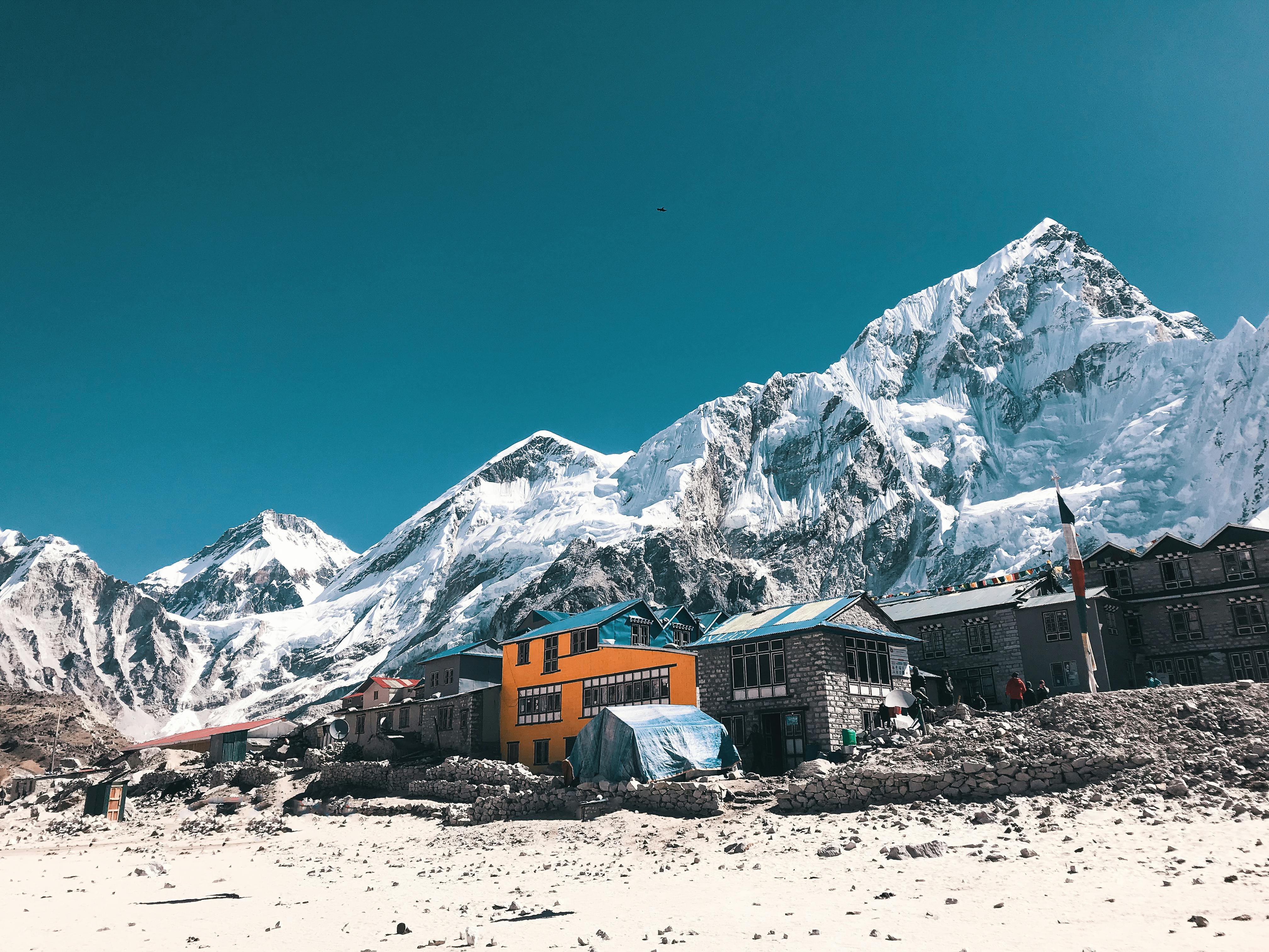 Hình nền Nền Cảnh đẹp Từ Trên Không Của Núi Everest Hùng Vĩ Nền Hình ảnh  đỉnh Everest Nhìn Từ Trên Cao Background Vector để tải xuống miễn phí   Pngtree