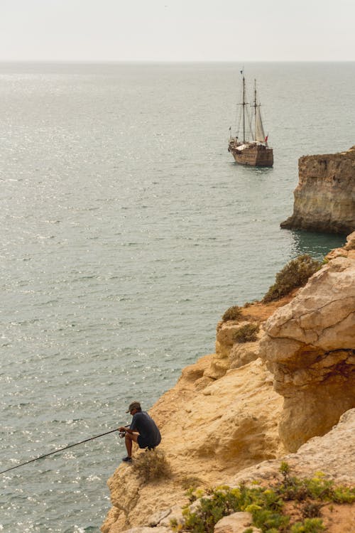 Free stock photo of algarve, boat, cliff