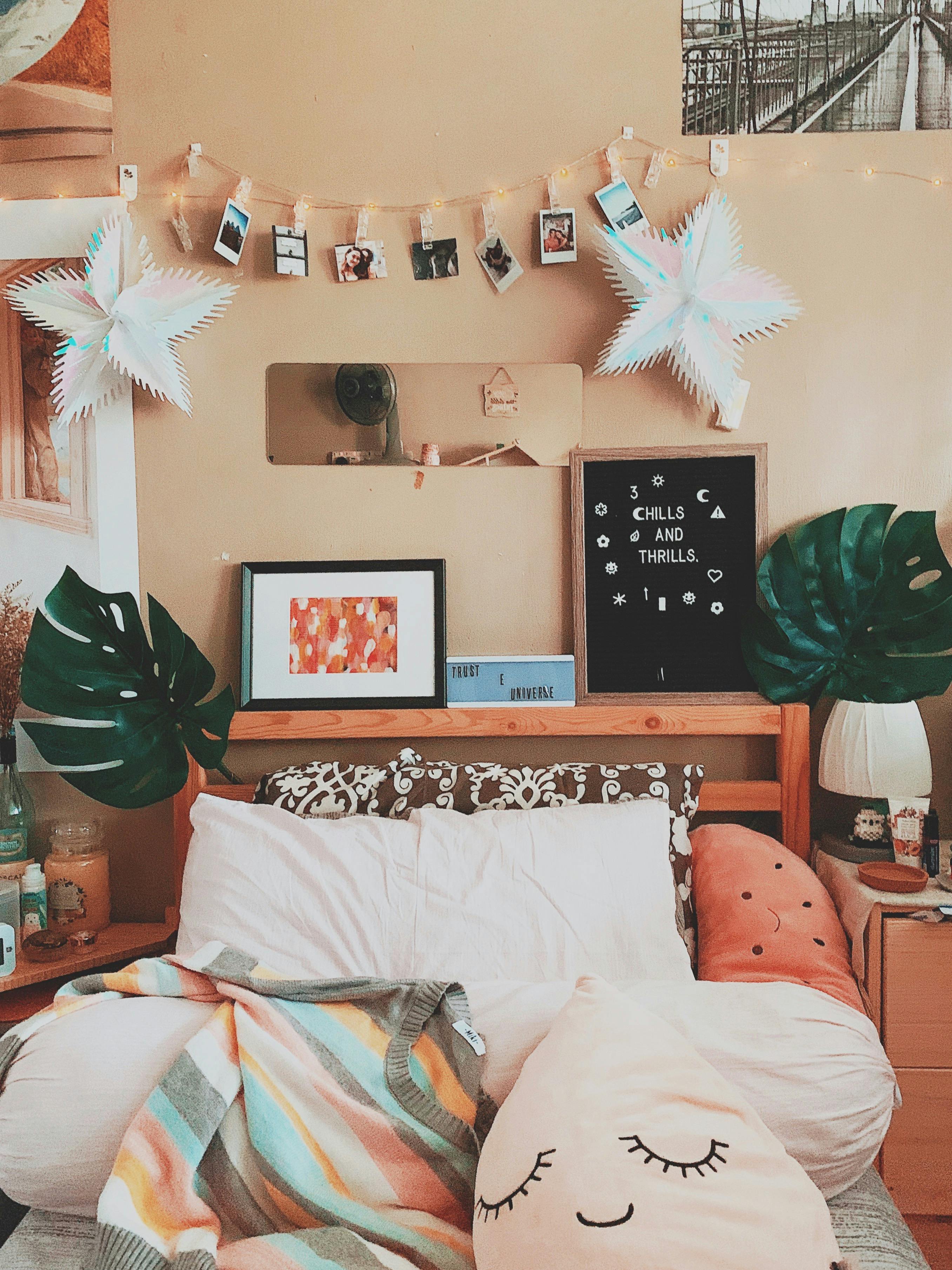 This blog is dedicated to traveler, bagpacker and vacation planner. Some trending gadgets you must have while travelling to any place in 2020.