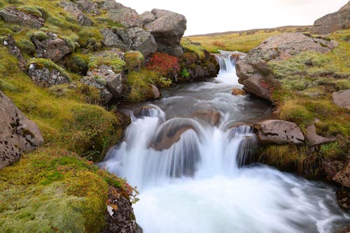 Long exposure of Waterfalls during Daytime 