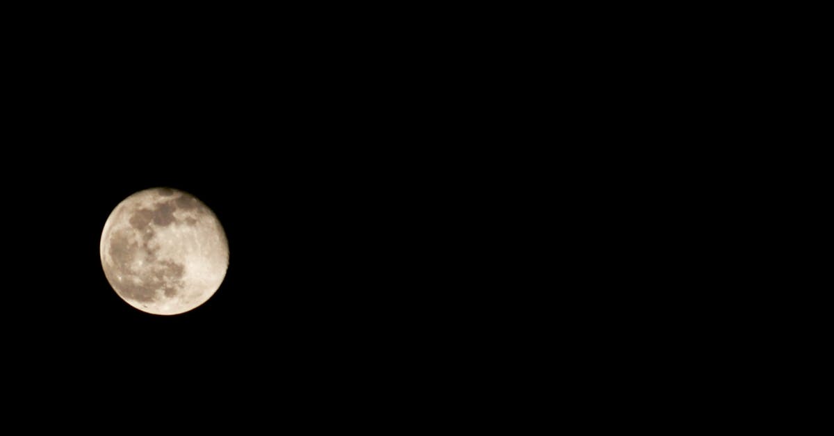 Free stock photo of Round moon