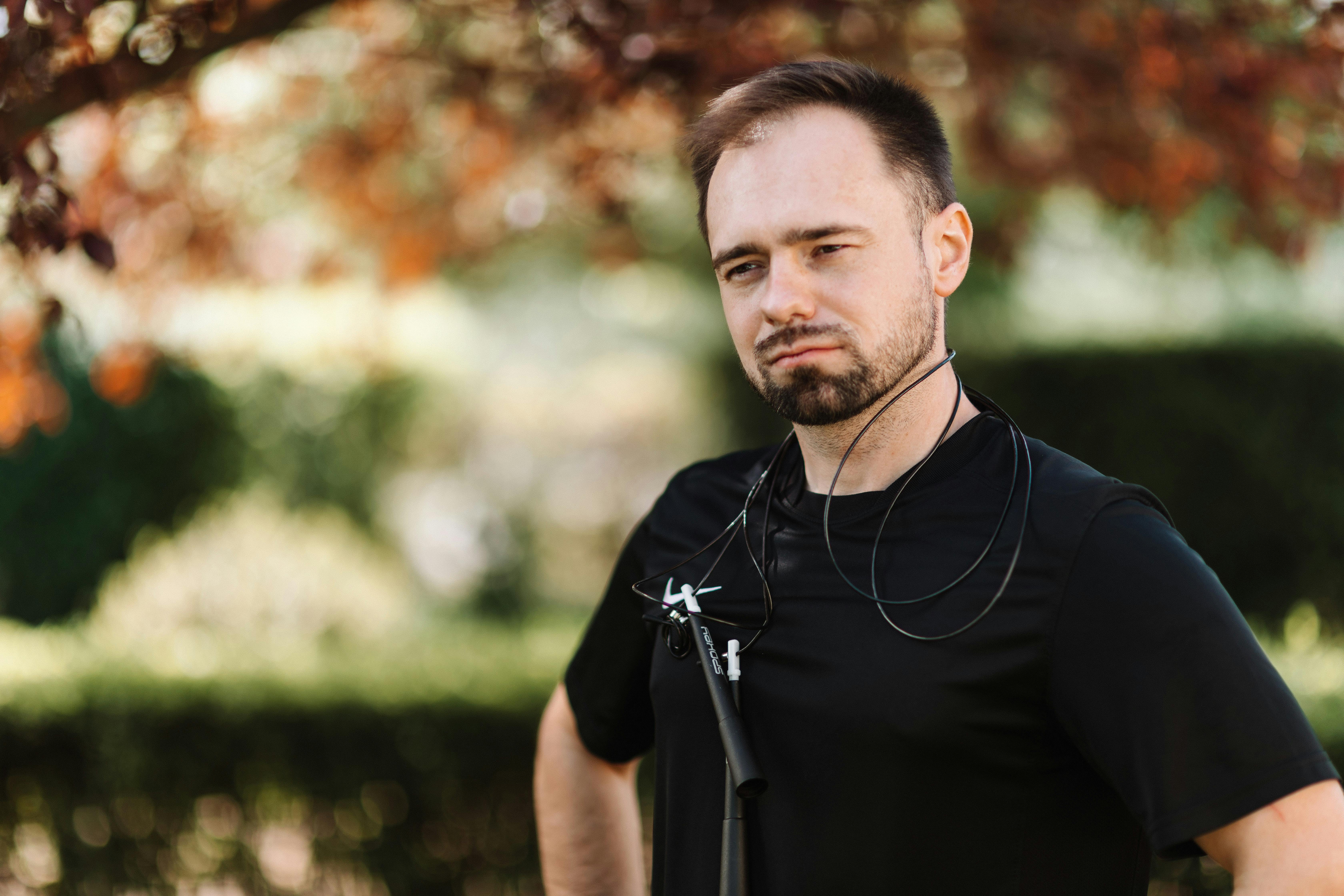 Justin Wolfers, Cable’s Favorite Economist, Joins the Creator Economy — Photo by www.kaboompics.com on Pexels