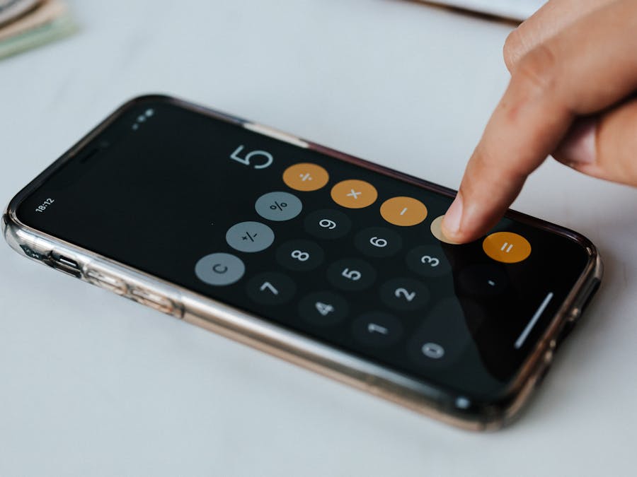 Who is No 1 earning app?
