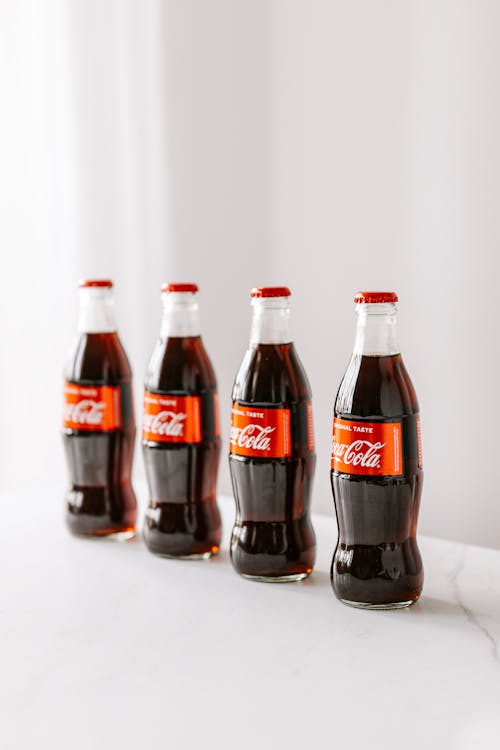 Kostenloses Stock Foto zu anordnung, cola, cool