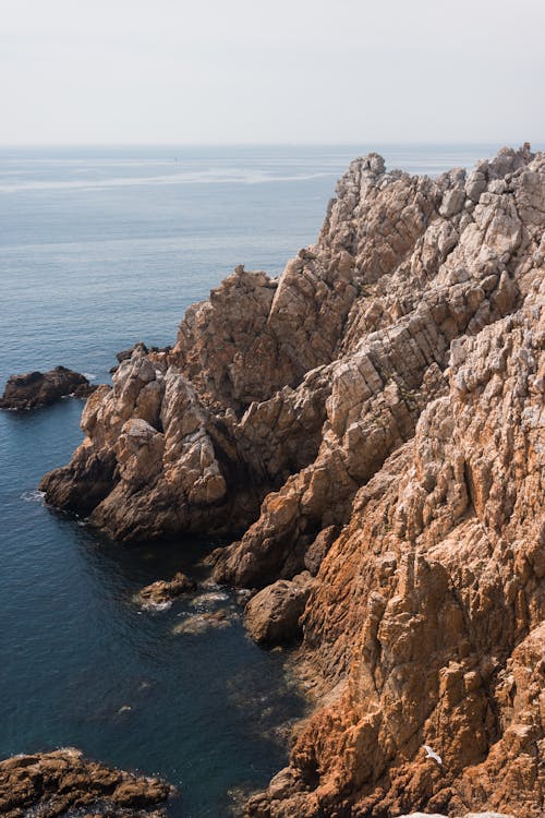 Δωρεάν στοκ φωτογραφιών με rock, ακτή, ανώμαλος