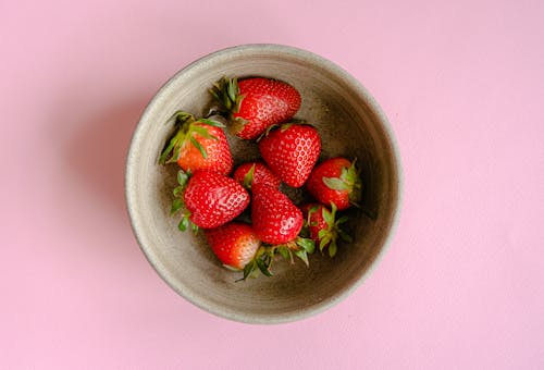 Fotobanka s bezplatnými fotkami na tému jahody, jednoduchosť, misa