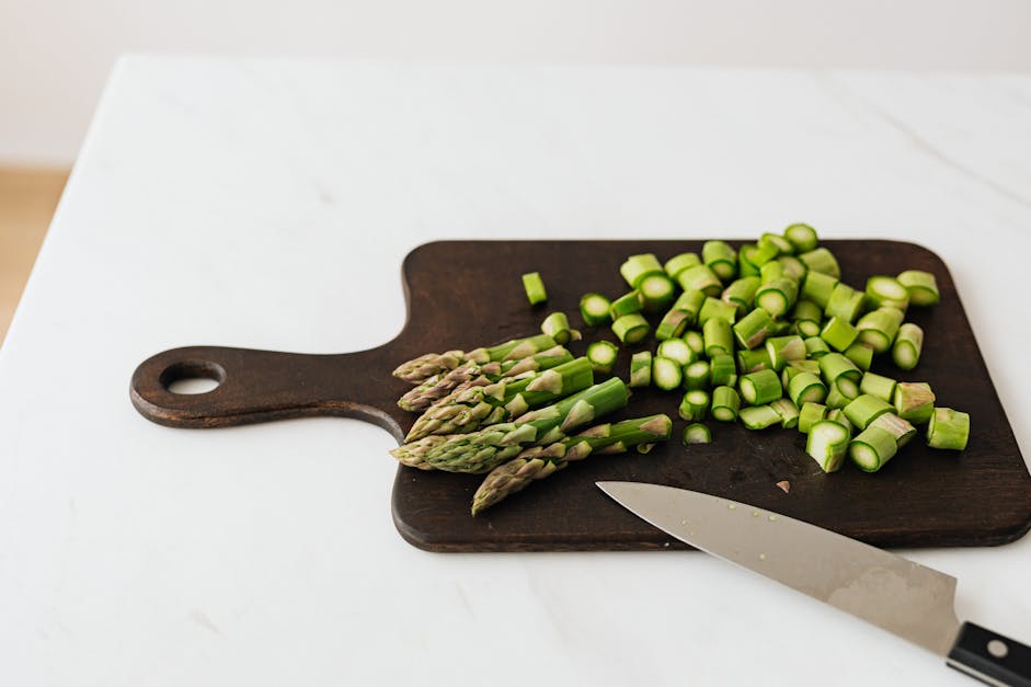 How to cut asparagus plant