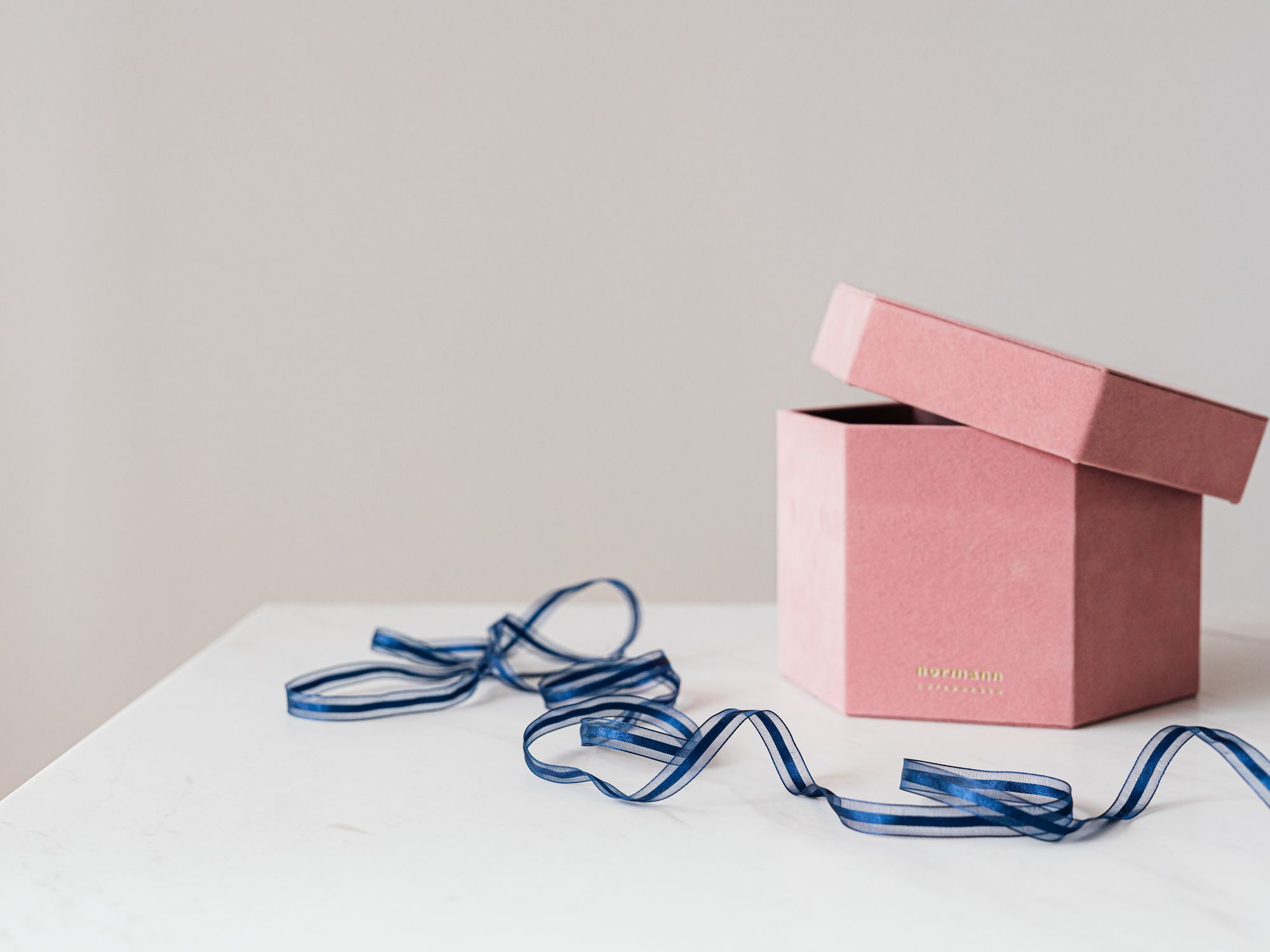 Student Removals in Burnham, M25 Fringe — student move with boxes and a van