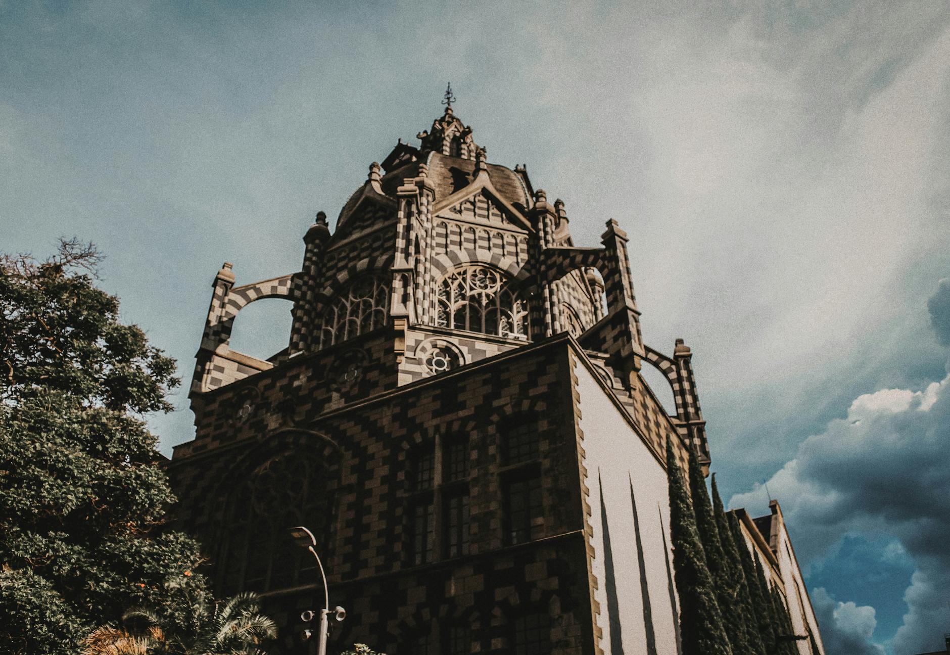 Incidente diplomático en Bogotá genera reflexión en Medellín sobre imagen internacional