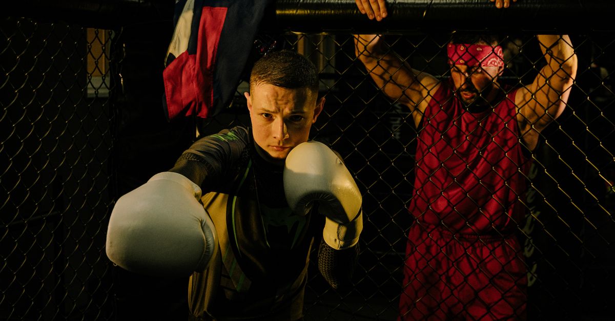 Briga Generalizada: Campeão do UFC Envolvido!