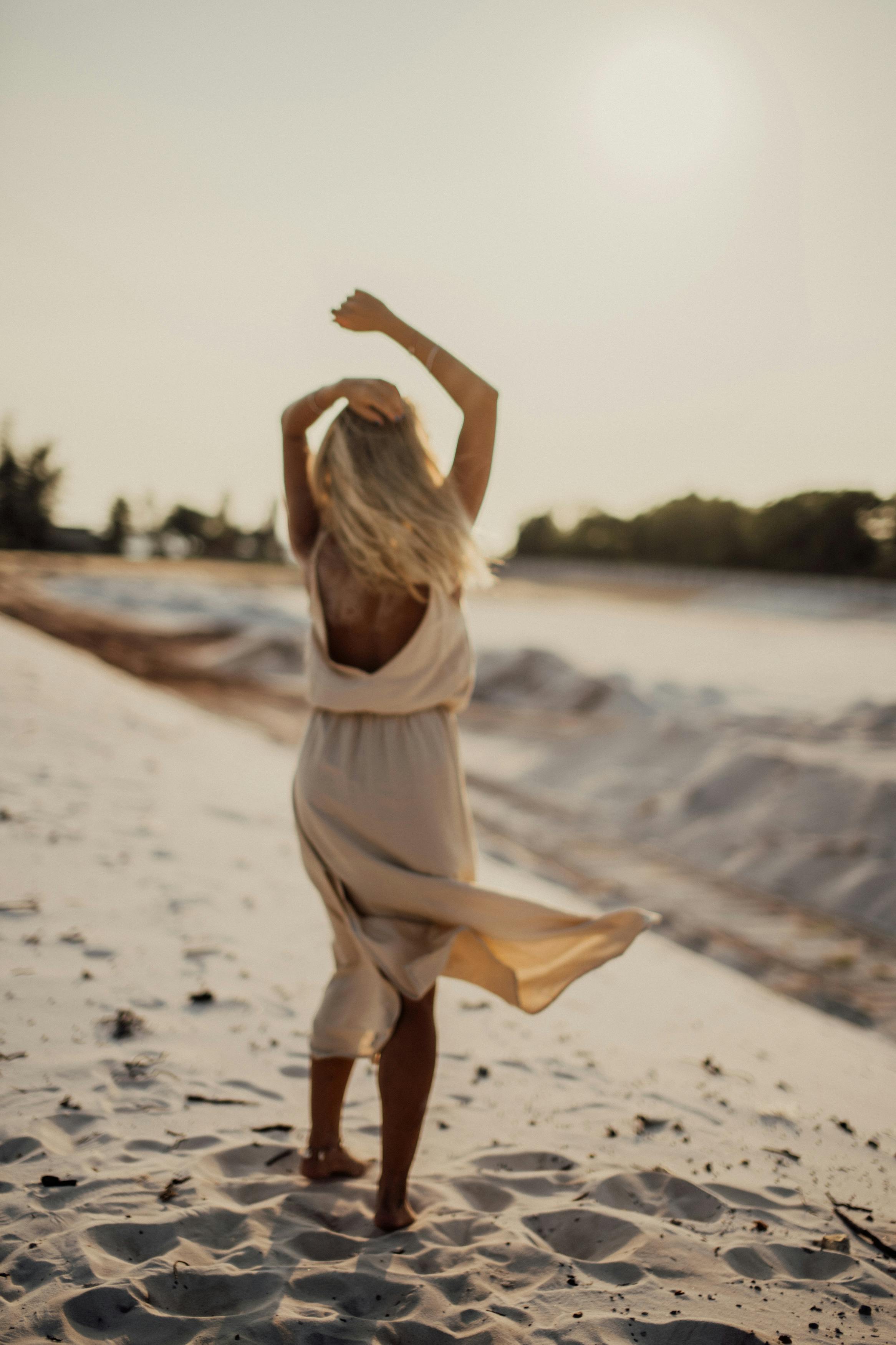 white dress for beach photoshoot