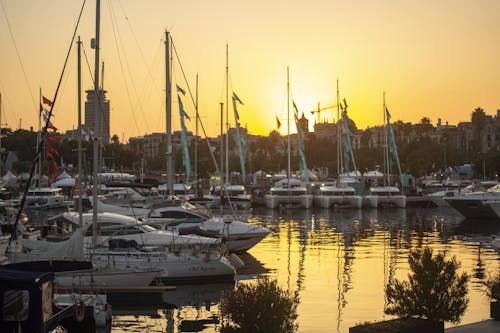 Immagine gratuita di barcellona, barche, colore del tramonto