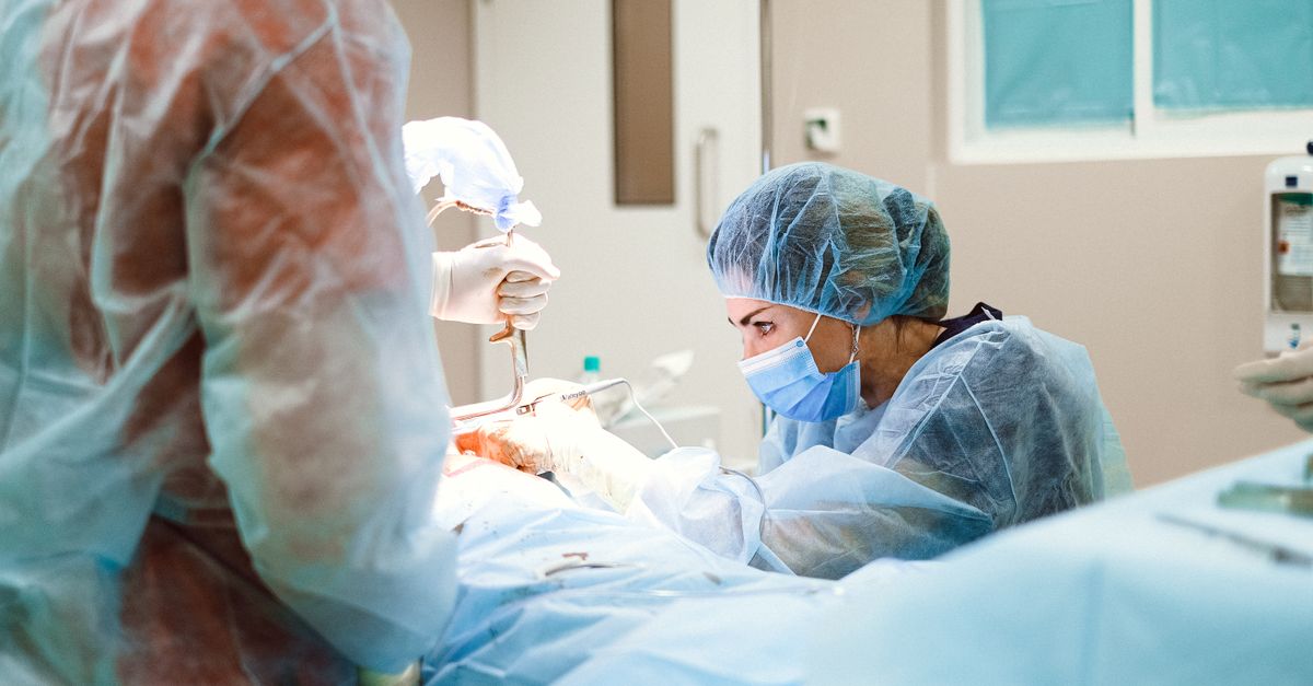 Robotic Surgery Breakthrough: Kidney Autotransplantation for Ureteral Injury