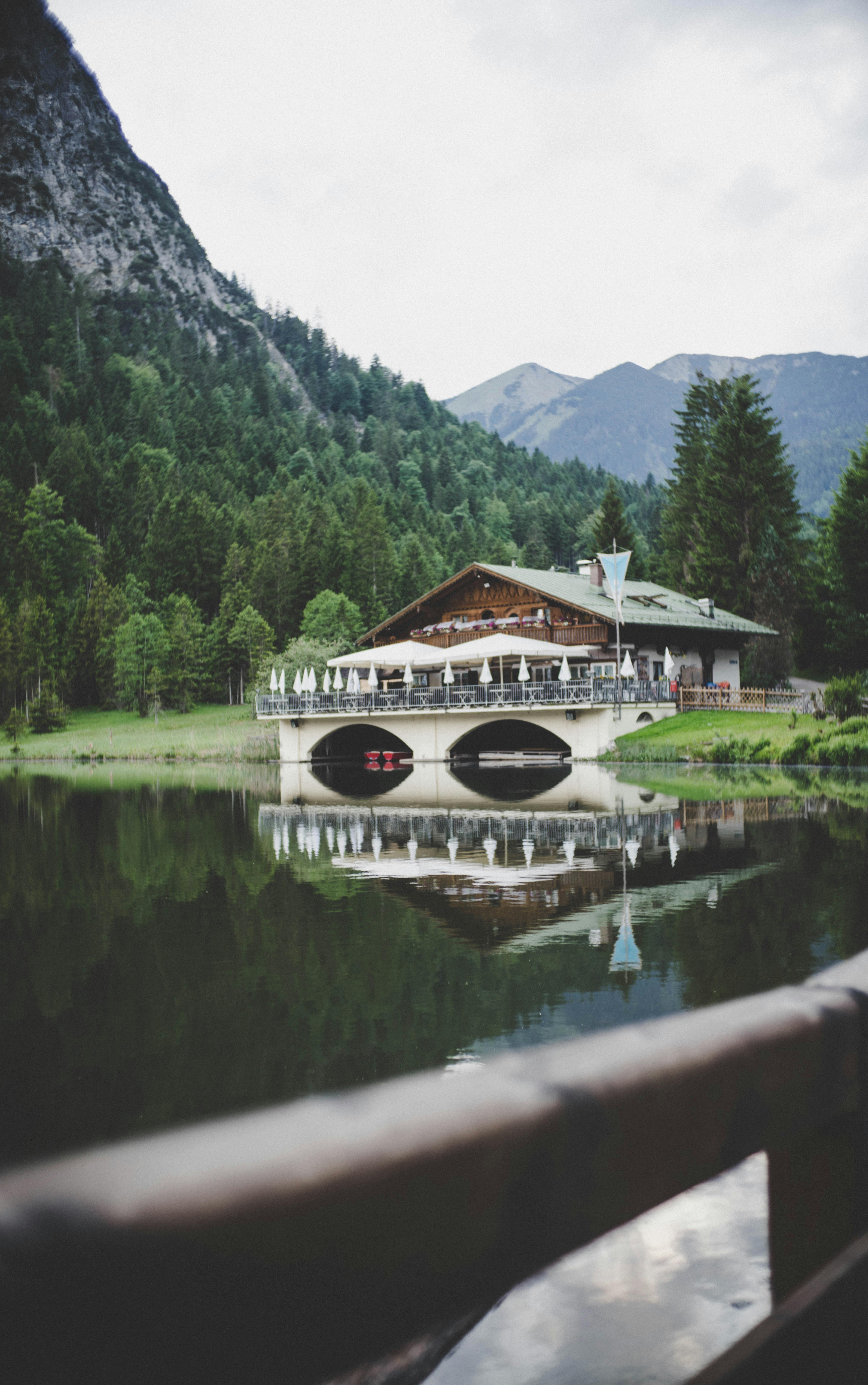 What Is The Difference Between Roomba I7 And J7 Difference