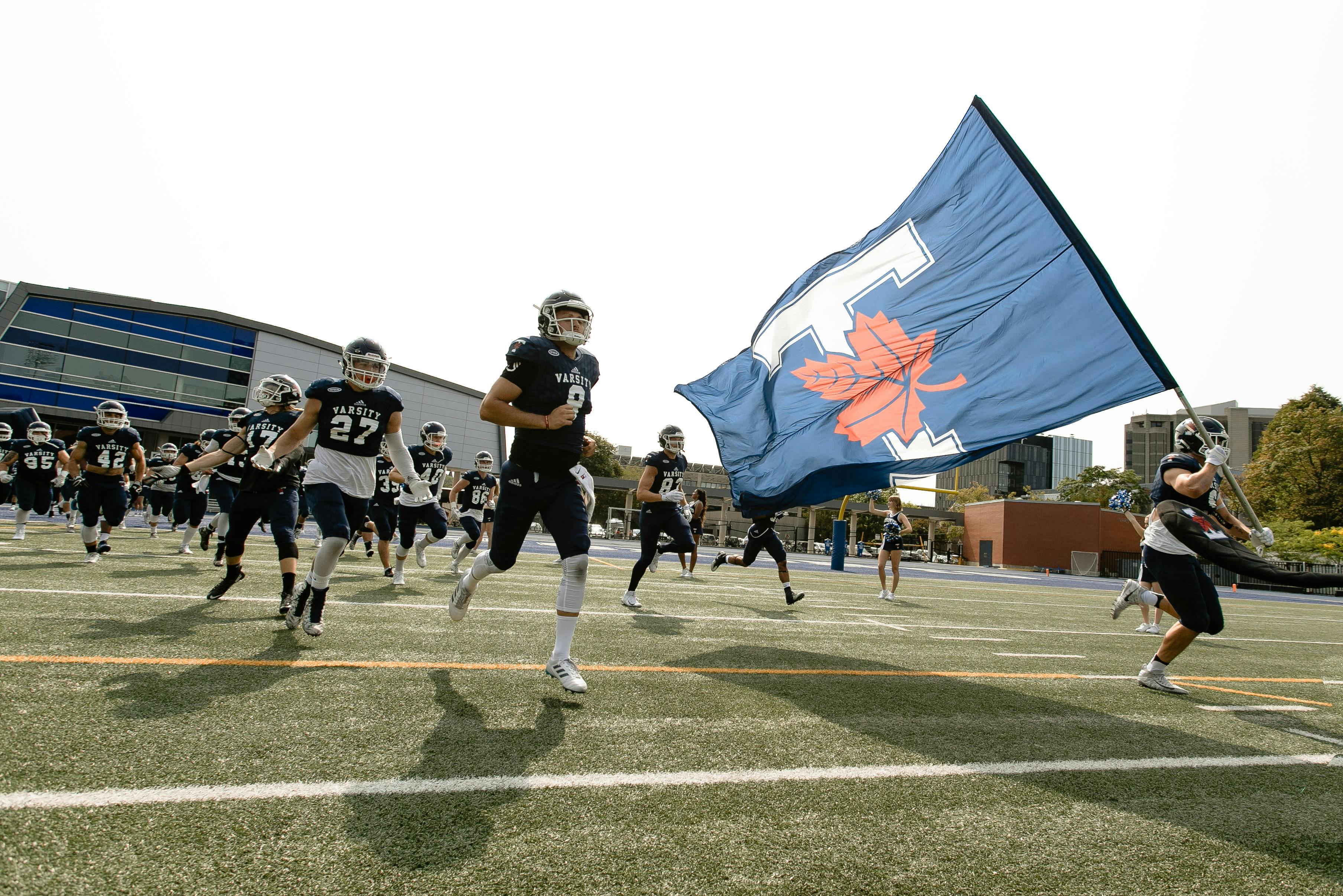 Flag football hi-res stock photography and images - Page 2 - Alamy