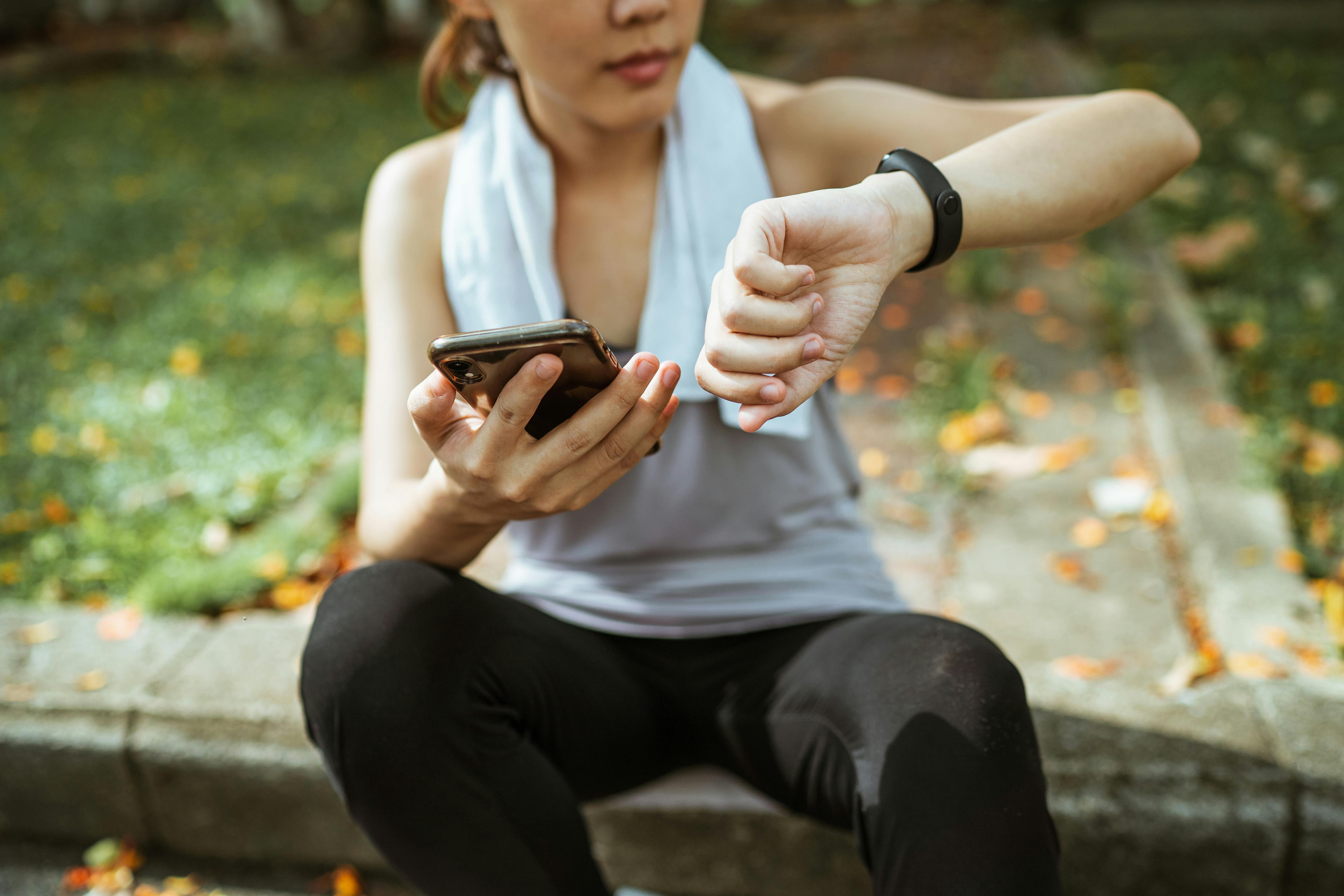  Reviewing the Top Fitness Apps: What