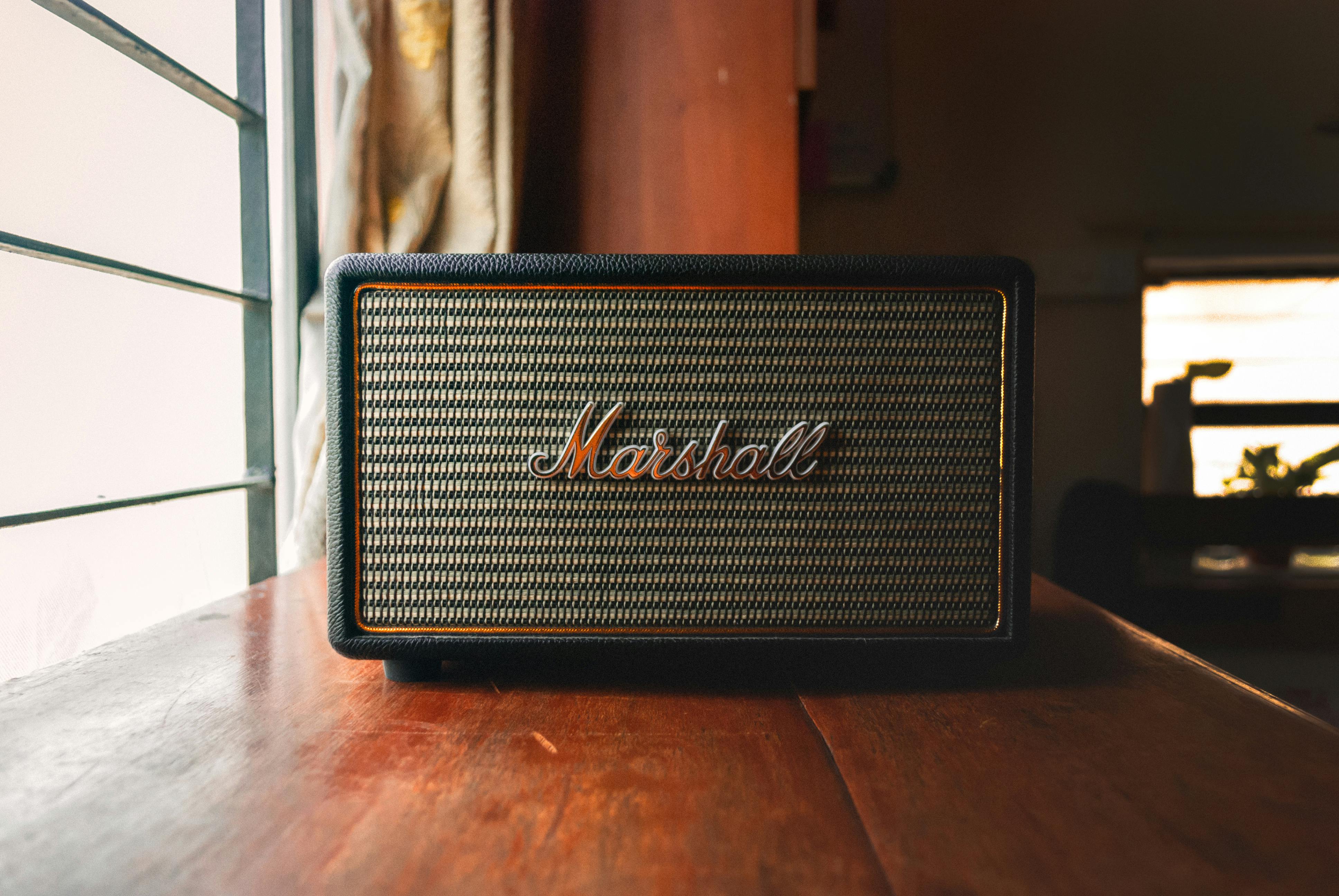 Marshall Uxbridge Voice Speaker Review: Tiny and Smart