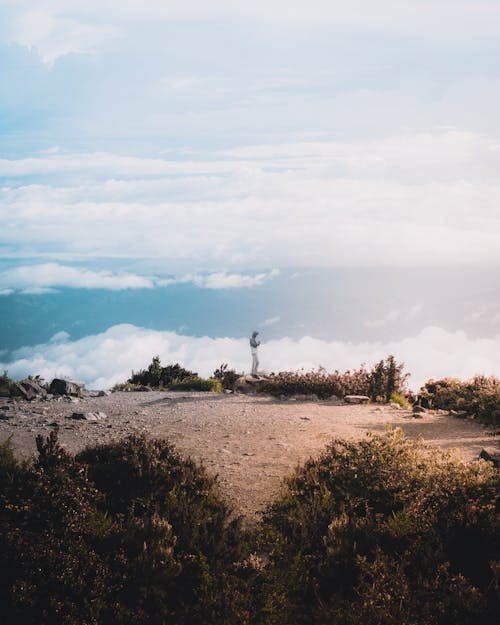 喜怒无常的天空, 婆罗洲, 山峰 的 免费素材图片