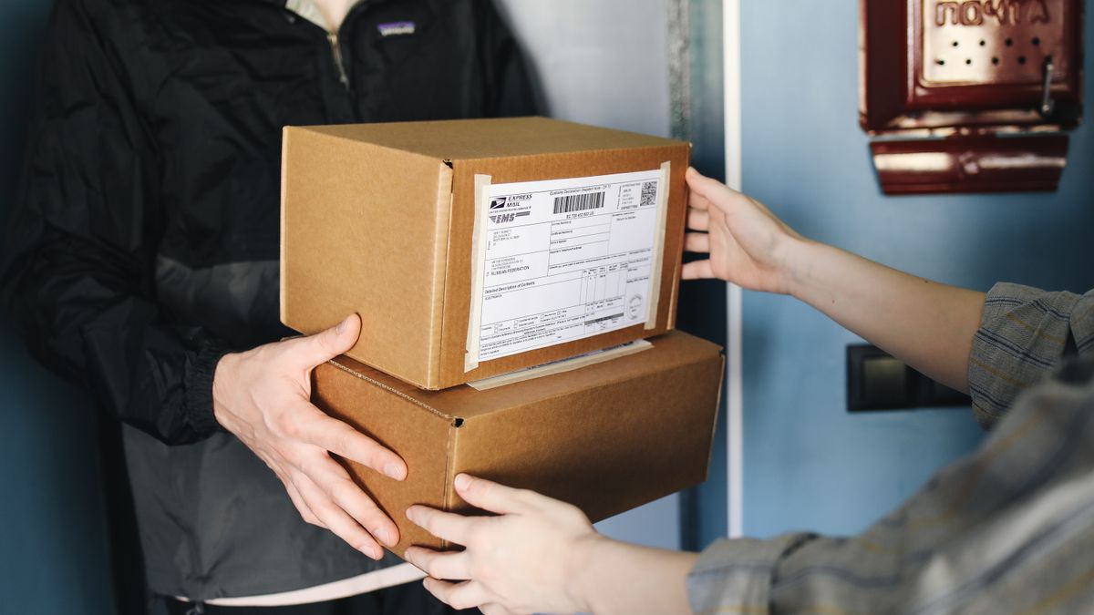 Free USPS Priority Mail shipping supplies