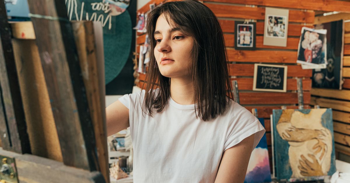 How to Find Your Artistic Voice: A Guide for Emerging Artists